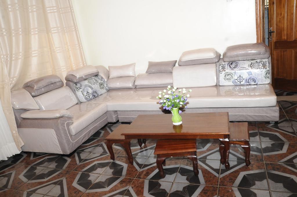 Keva Guest House Кигали Экстерьер фото